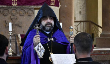 Արագածոտնի թեմի առաջնորդ Մկրտիչ եպիսկոպոս Պռոշյանը կալանավորվեց 2 ամսով