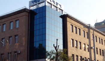 Քիչ առաջ ձերբակալել են Մանկավարժականի ռեկտորին և տասնյակ աշխատակիցների․ ArmLur․am