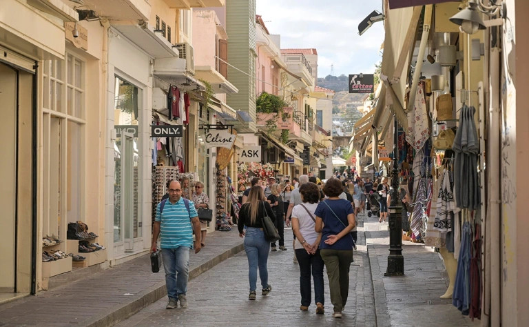 Հունաստանի խորհրդարանը հավանություն է տվել օրական 13 ժամ աշխատելու օրինագծին