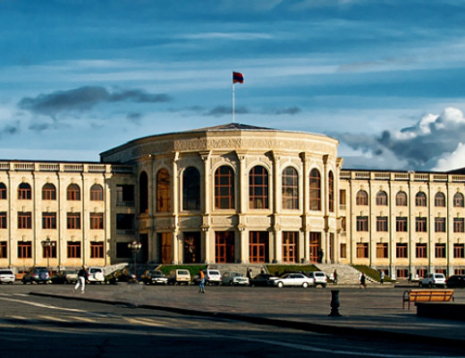 ԱԱԾ–ն Գյումրու քաղաքապետարան է մտել․ Sputnik Արմենիա