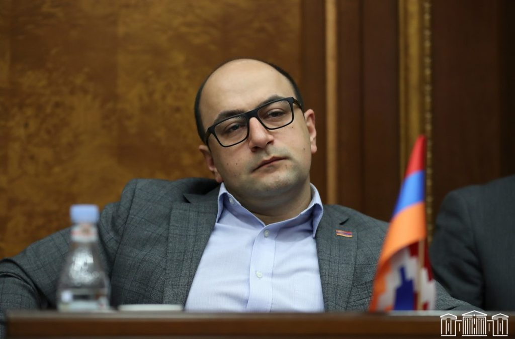 Հովիկ Աղազարյանն ու Հակոբ Ասլանյանը չեն խոչընդոտելու իմպիչմենտի գործընթացին․ Հայկ Մամիջանյան