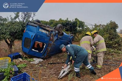 Երևան-Երասխ ավտոճանապարհին «Ford» բեռնատարը դուրս է եկել ճանապարհի երթևեկելի հատվածից, հայտնվել դաշտամիջյան հատվածում և շրջվել․ վարորդը մահացել է