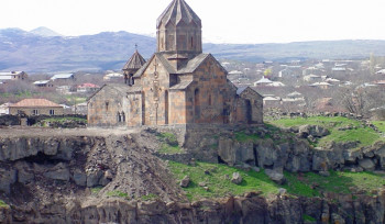 Ընդամենը հասարակական կարգի պահպանություն է․ ՆԳՆ-ն՝ Հովհաննավանքի տարածքի ոստիկանների մասին