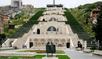 Կասկադի անավարտ հատվածում Երևանի քաղաքապետարանի համար համալիր կկառուցվի