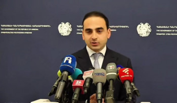 Մեծ հաճույքով կմասնակցեի. Ավինյանը կարգալույծ հռչակված Տ. Արամի մատուցելիք պատարագի մասին