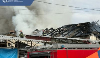 Մալաթիա տոնավաճառի կոշիկի պահեստում հրդեհ է բռնկվել. հայտարարվել է հրդեհի բարդության «Թիվ 3» կանչ