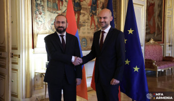 Արարատ Միրզոյանը հանդիպում է ունեցել Ֆրանսիայի Եվրոպայի և արտաքին գործերի նախարարի հետ