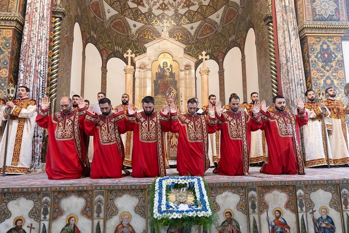 Մայր Աթոռում կատարվել է քահանայական ձեռնադրություն (լուսանկարներ)