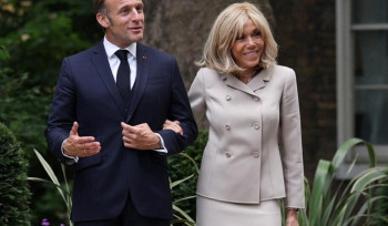 Փարիզում սկսվում են Մակրոնի կնոջ գենդերային պատկանելությունը կասկածի տակ դնելու գործով դատական լսումները