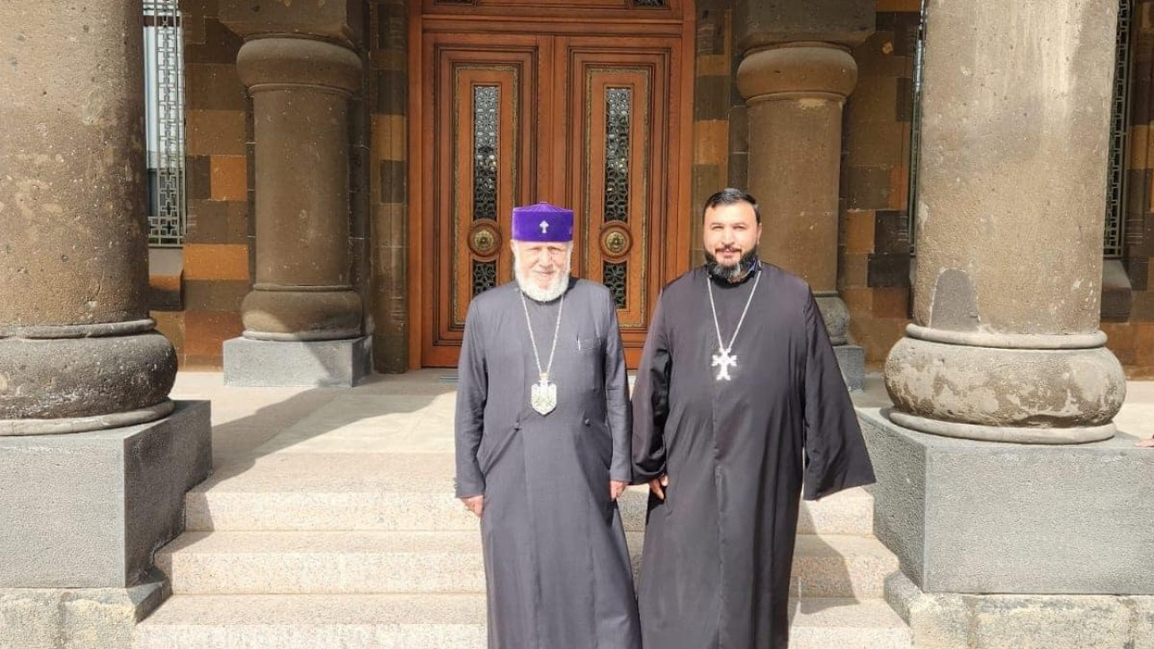 Վեհափառ Հայրապետի տնօրինությամբ՝ Տեր Զարեհ քահանա Աշուրյանը ծառայության է կոչվել Ռուսաստանի և Նոր Նախիջևանի Հայոց թեմում