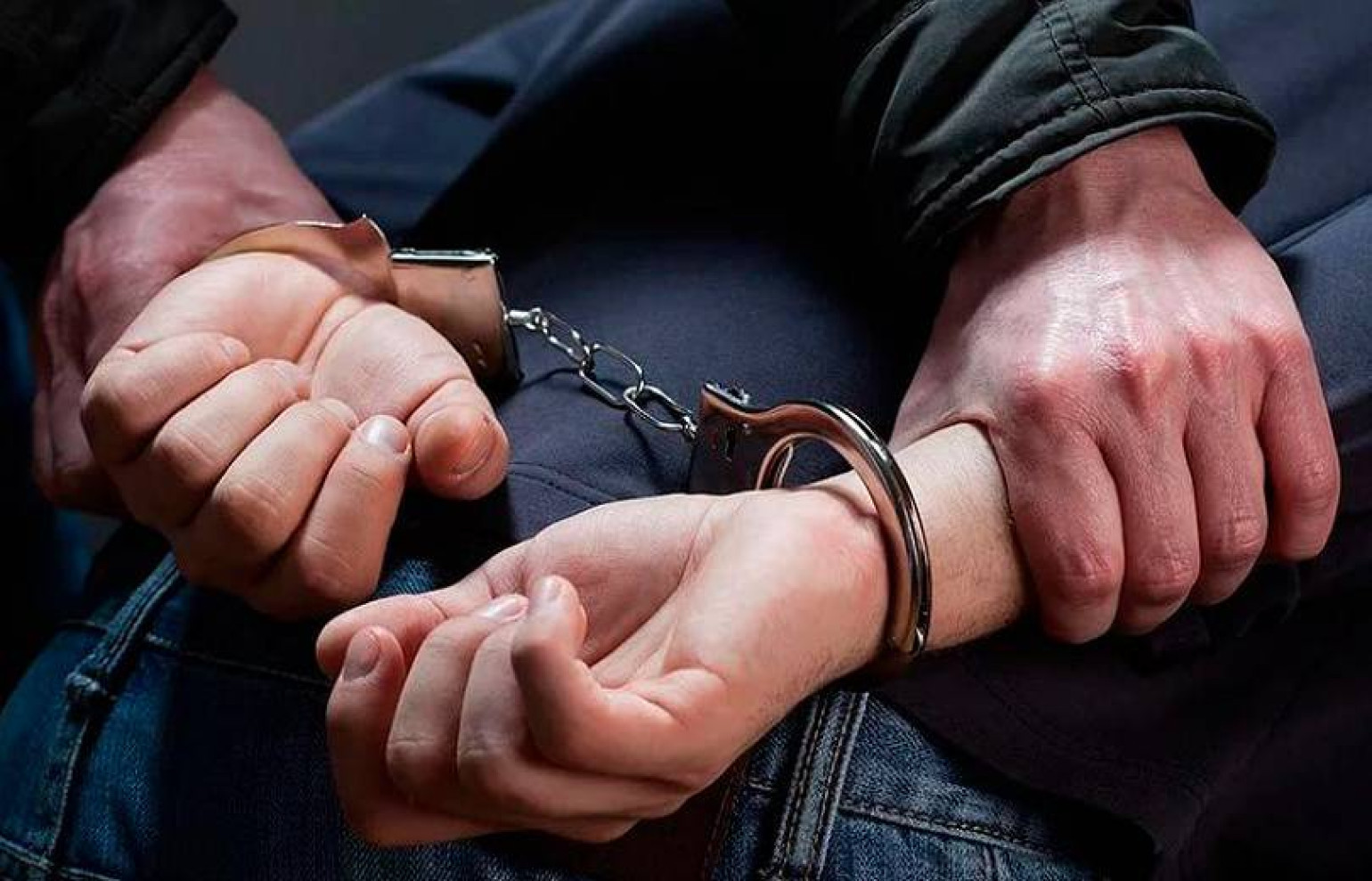 Կաշառք ստանալու և տալու մեղադրանքներով ձերբակալվել է 9 անձ, որոնցից երեքը Ապարանի համայնքապետարանի աշխատակիցներ են․ Հակակոռուպցիոն կոմիտե