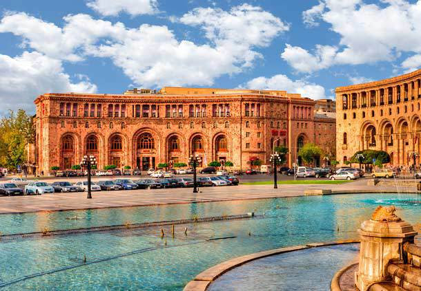 «Մարիոթ» հյուրանոցի խոհարարը վնասվածքներով տեղափոխվել է Հերացու անվան 1-ին համալսարանական հիվանդանոց