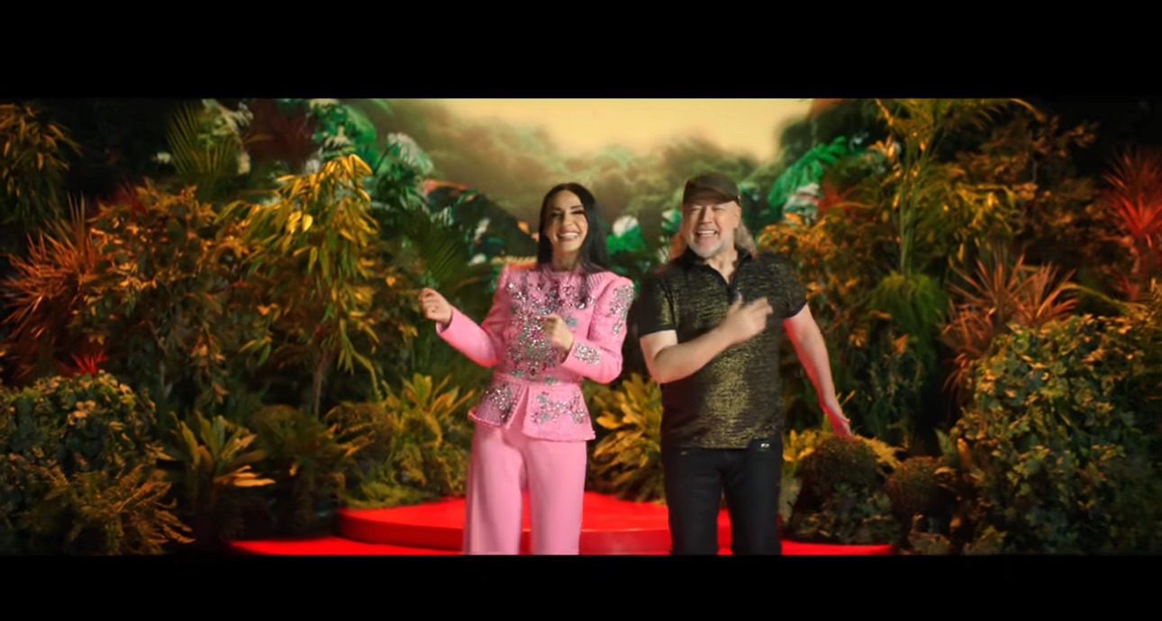 «Ուրբաթ, շաբաթ, կիրակի». Թաթայի և Տաթև Ասատրյանը նոր երգը