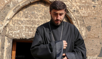 Եթե հոգևոր լինեին, այն ուխտը, որ տվել էին Հիսուս Քրիստոսին, իրենց ողջ կյանքը նվիրելու նրան և նրա եկեղեցուն, երբեք չէին դրժի, կին և երեխաներ չէին ունենա. Ստեփան Ասատրյան