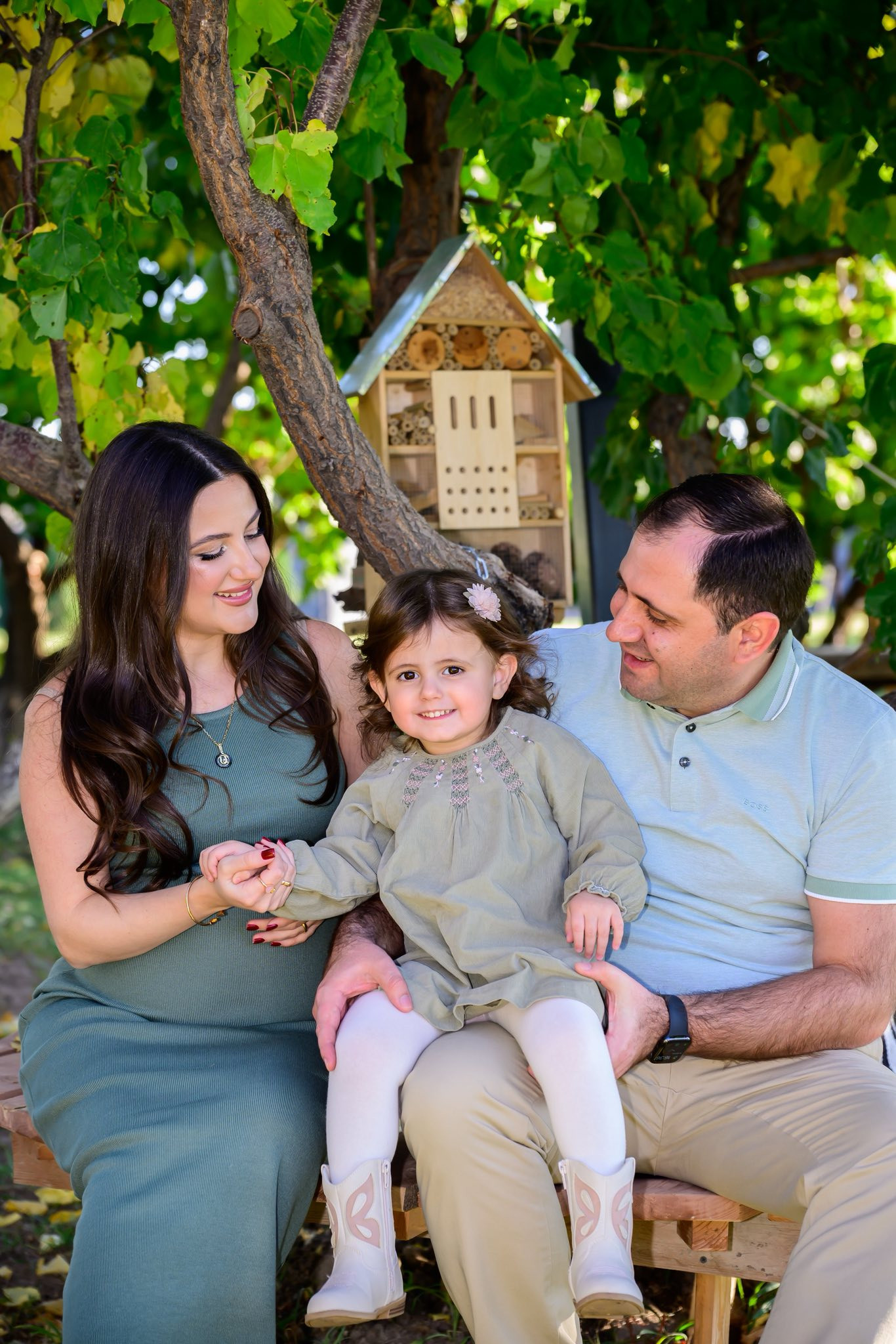 «Շնորհավո՛ր տարեդարձդ, մեր հրաշք». Պապիկյանն ընտանեկան լուսանկարներ է հրապարակել