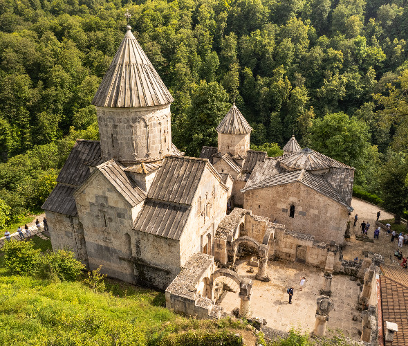 Ավտոբուսը շրջվել է Հաղարծինի մոտակայքում․ կա 18  տուժած