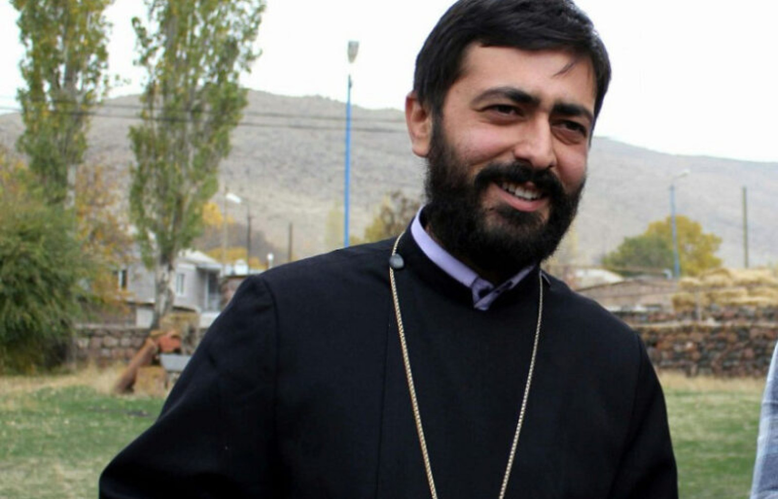 Թալինի հոգևոր հովիվ Տեր Թադեի հարցը Մայր աթոռի կարգապահական հարցերի հանձնախմբի օրակարգում է․ Տեր Եսայի քահանա Արթենյան