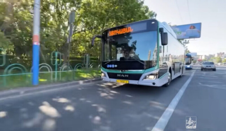 Ուղևորը պահանջել է վարորդից մեքենան վարել իր ասած ուղղությամբ, ապա հնչեցրել հայհnյանքներ․ պարզաբանում