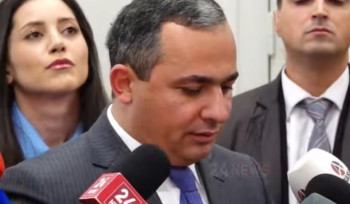 Ուզու՞մ եք ապրել մի երկրում, որտեղ անձին գաղտնի նկարահանում են իր լոգարանում. լրագրողը՝ ՔԿ նախագահին