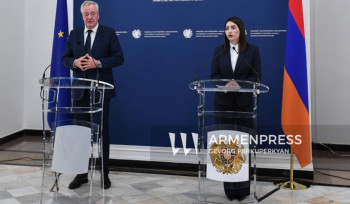 ԵՄ-ն պաշտոնապես Հայաստանին հանձնեց վիզաների ազատականացման գործողությունների ծրագիրը