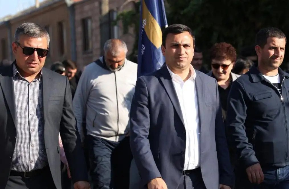 Վաղարշապատում ՔՊ–ն անցել է «մարտեր առանց կանոնների. «Հրապարակ»