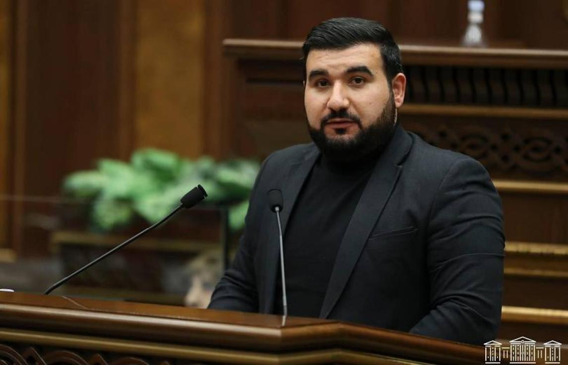 Մահացել է «Քաղաքացիական պայմանագիր» խմբակցության պատգավոր Վահագն Ալեքսանյանի մայրը