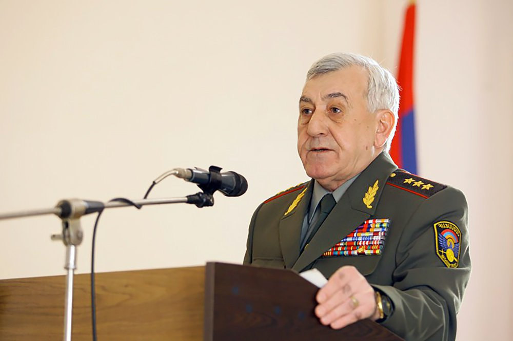 ՀՀ պաշտպանության նախկին նախարար Միքայել Հարությունյանի նկատմամբ կրկին հետախուզում է հայտարարվել