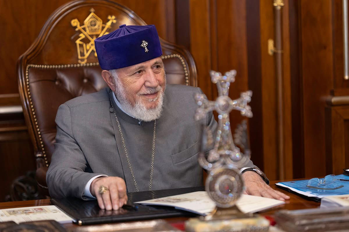 Ամենայն Հայոց Կաթողիկոսը մեկնել է Հնդկաստան