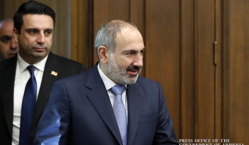 Ալեն, ո՞վ է այդ կարգախոսը դրել շրջանառության մեջ՝ «Հաղթելու ենք»-ը. Սիմոնյանը՝ իր և Փաշինյանի զրույցից հատված է ներկայացել