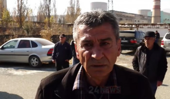 Կառավարությունը փողոց փակելով եկավ, լուծման մի ձև էլ դա ա, ցեմենտի գործարանի աշխատողները բողոքի ակցիա են իրականացնում