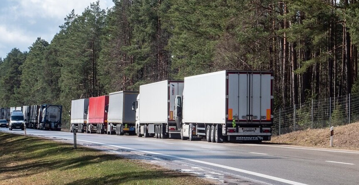 Լուկաշենկոն սպառնացել է բռնագրավել Բելառուսի տարածքում մնացած լիտվական բեռնատարները