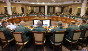 Էդվարդ Ասրյանը ՊՆ վարչական համալիրում հանդիպել է ՀՀ ԶՈՒ ղեկավար կազմի հետ