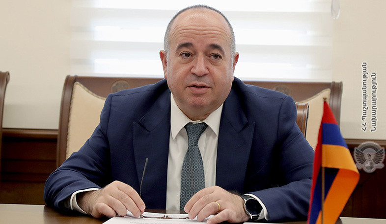 Որոշում է կայացվել ՀՀ ԶՈՒ նախկին ԳՇ պետի առաջին տեղակալ Արշակ Կարապետյանի նկատմամբ հեռակա վարույթ իրականացնելու վերաբերյալ․ ՔԿ