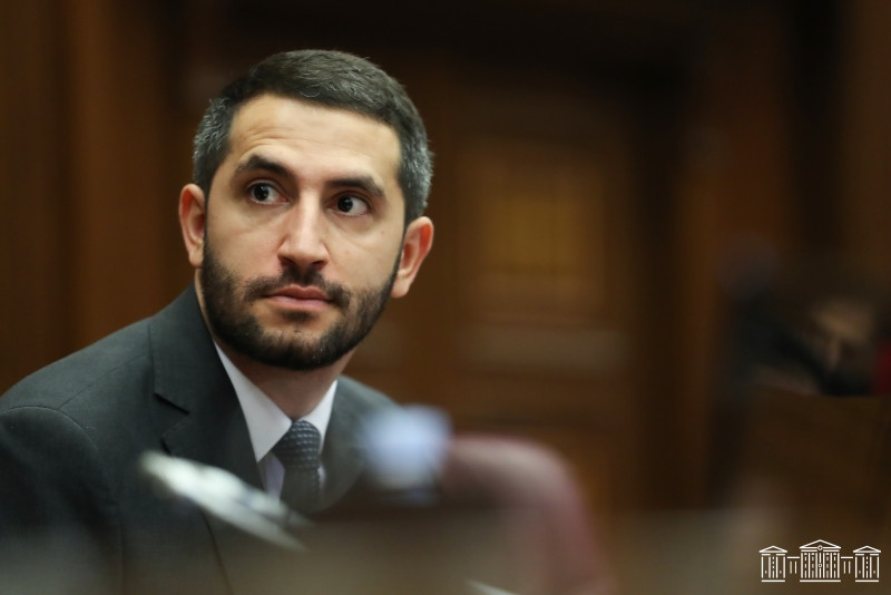 Ընդդիմությունը ասում էր՝ սա միակողմանի ապաշրջափակում է, իսկ հիմա իրենք քննարկում են, թե ցորենը որ կարգի է․ սա արդեն խոսուն է․ Ռուբինյան