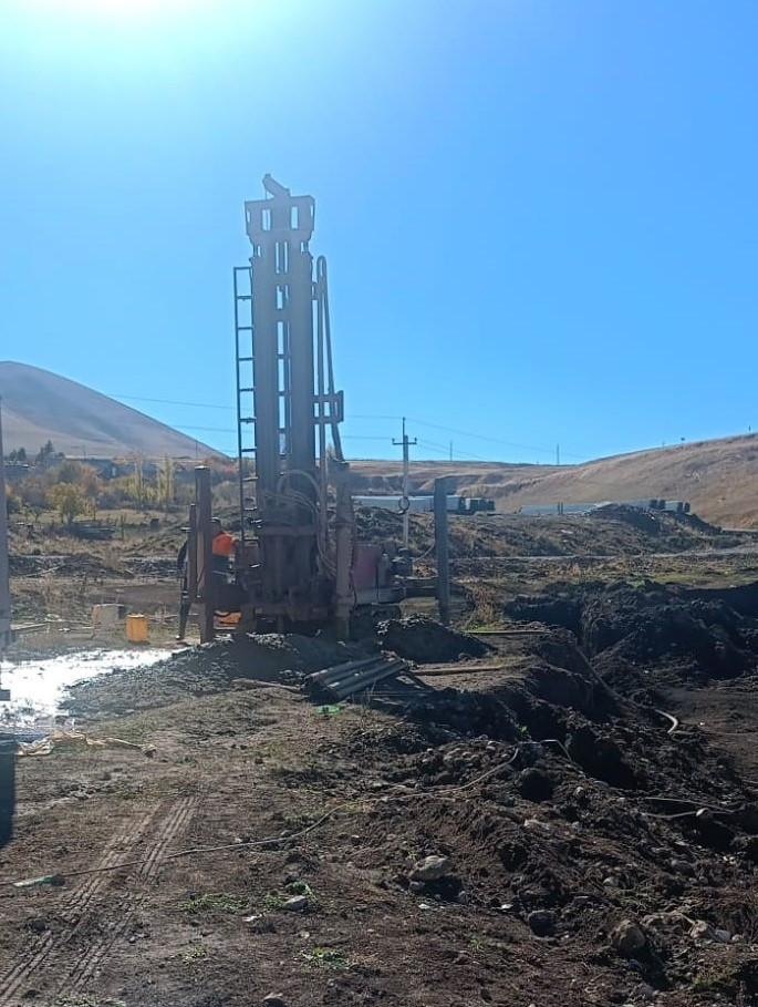 Ալափարսում դադարեցվել է խորքային հորի ապօրինի հորատումը. ԲԸՏՄ