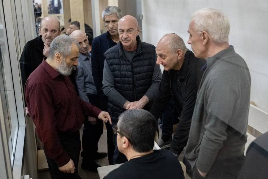 16 տարուց ընդհուպ մինչև ցմահ ազատազրկում. ի՞նչ պատիժ են պահանջել Բաքվում պահվող հայերի համար