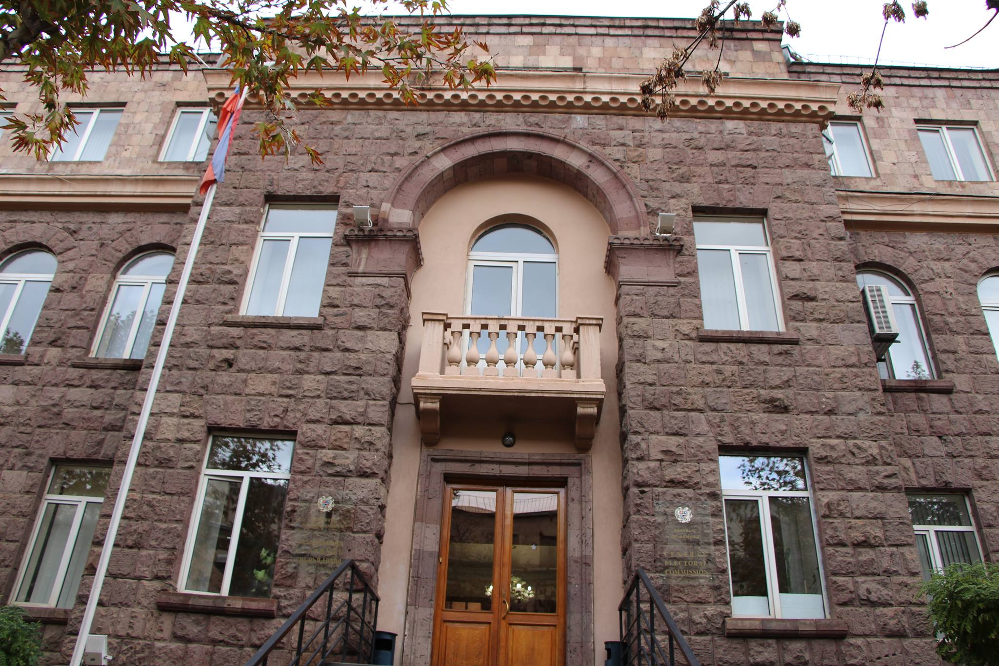 ԿԸՀ–ն հրապարակել է Վաղարշապատի 25 տեղամասի արդյունքները