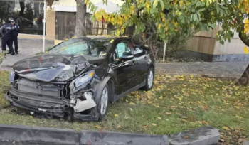 15-րդ թաղամասում հայտնաբերվել է վնասված «Chevrolet Volt»