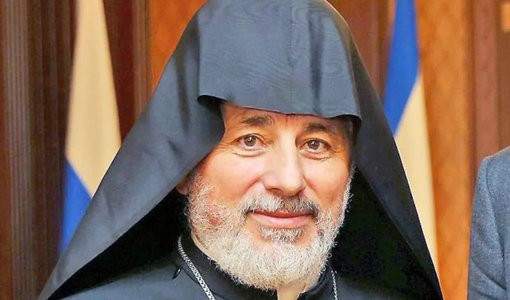 Իշխանությունն այսօր, կորցնելով իր բարոյական կշիռը, դարձել է վտանգավոր մի խմբակ, որը  ո՛չ  Աստծուց է վախենում, ո՛չ էլ մարդկանցից ամաչում