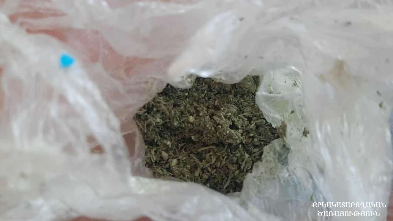 «Վանաձոր» ՔԿՀ այցելած քաղաքացու կոշիկներից հայտնաբերվել են թմրամիջոցի նմանվող զանգվածներ