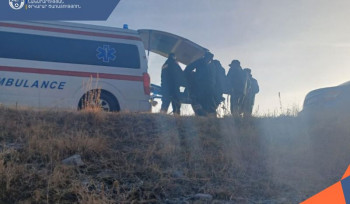 Գավառ-Մարտունի ավտոճանապարհին ավտոմեքենան դուրս է եկել ճանապարհի երթևեկելի հատվածից և շրջվել․ կա երկու տուժած