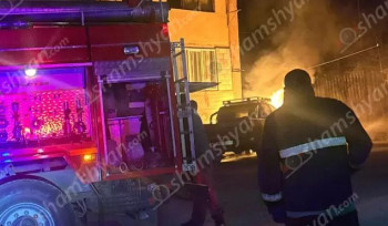 Դիլիջանի բակերից մեկում կայանված «Nissan»-ում հրդեհ է բռնկվել