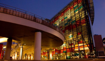 Տղամարդը օտարերկրացուն օդանավակայանից «Ալեքսանդրա» հյուրանոց տեղափոխելու համար պահանջել է 100 եվրո