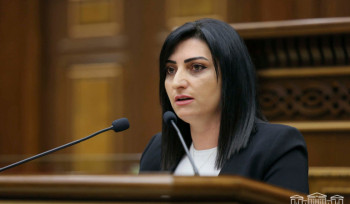 Եթե ԱԺ նախագահի եղբոր կնոջ կալանքը  գլխավոր դատախազը փոխեց նախաքննության ամենաբարձր ռիսկայնության պահին, ինչո՞ւ նույն իրավական մոտեցումը չի կիրառվում Լիդիա Մանթաշյանի նկատմամբ. պատգամավոր