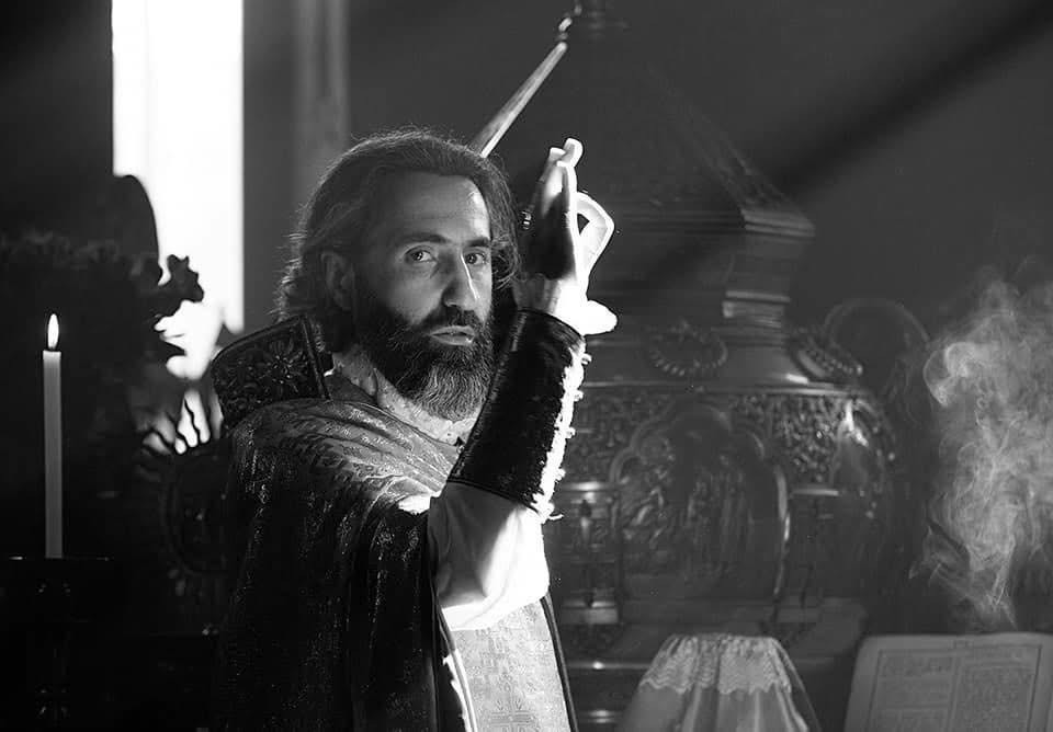 Նրանց հետ հաց եմ կիսել Մայր Աթոռիս սեղանատանը, նրանց հետ աղոթքի եմ կանգնել Տիրոջ Սուրբ Սեղանի առջև, հիմա ինչպե՛ս նայեմ նրանց երեսին... . Ասողիկ աբեղա Կարապետյան