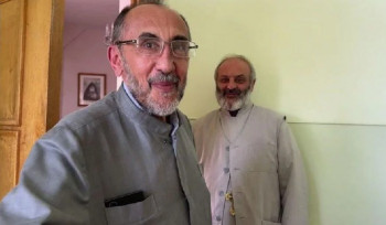 Սրբազան հայրերը, ինչպես միշտ, ամուր էին․ Գառնիկ Դանիելյանը տեսակցել է Բագրատ Սրբազանին և Միքայել Սրբազանին