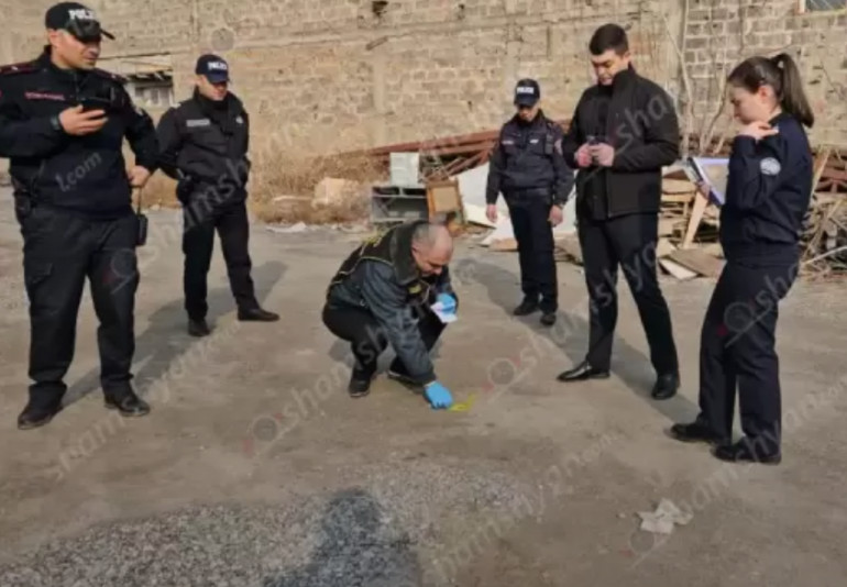 Երևանում կրակոցներից վիրավորվել է քրեшկան պատմություններով հայտնի «Մանումենտցի Դավիթիկ»-ը՝ Դավիթ Իսպիրյանը