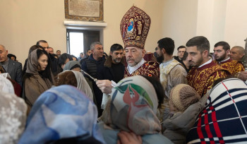 Մենք չենք ապրել որովհետև ուժեղ էինք, այլ որովհետև մեկ մարմին էինք՝ մեկ Եկեղեցի, մեկ աղոթք, մեկ հույս. Մայր Աթոռում նշվել է հայոց առաջին լուսավորիչների տոնը