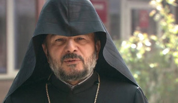 Վաղը հավաքվում ենք՝ պահանջելու, որ Արցախի թեմի առաջնորդը հրապարակավ ներողություն խնդրի. փաստաբան