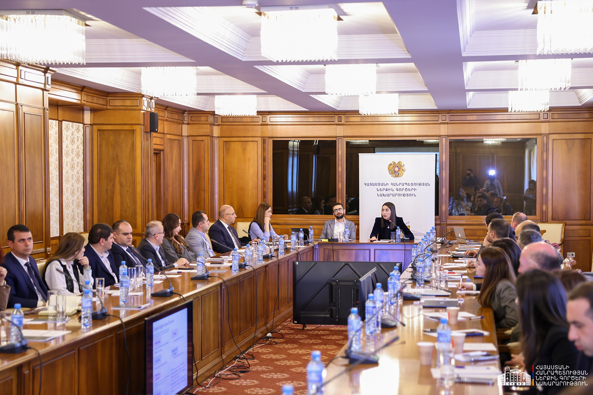 Քաղաքացիության ինստիտուտի համալիր վերանայման համատեքստում գնալու ենք նաև կտրուկ լուծումների. ՆԳ նախարար